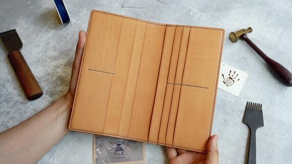 Handmade Leather Bifold Long Wallet,Personali...