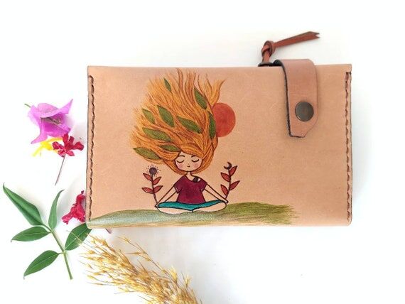 Handmade Leather Wallet: Embossed Woman Desig...