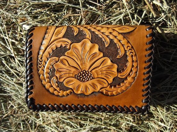 Mens Leather Trifold Wallet...