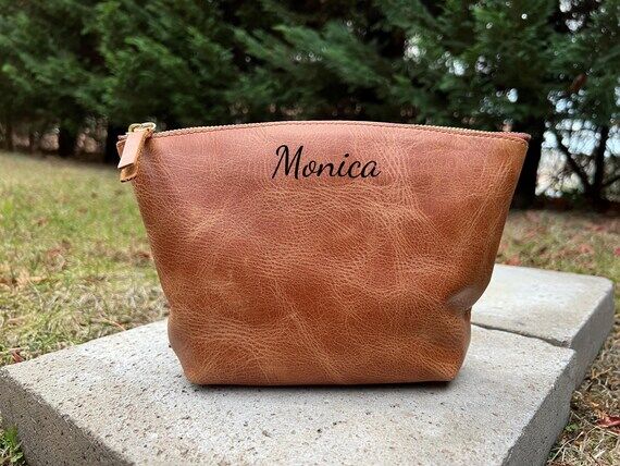 Personalized Leather Makeup Bag, Travel Toile...