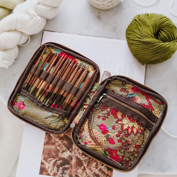 Interchangeable Knitting Needle Case, Circula...