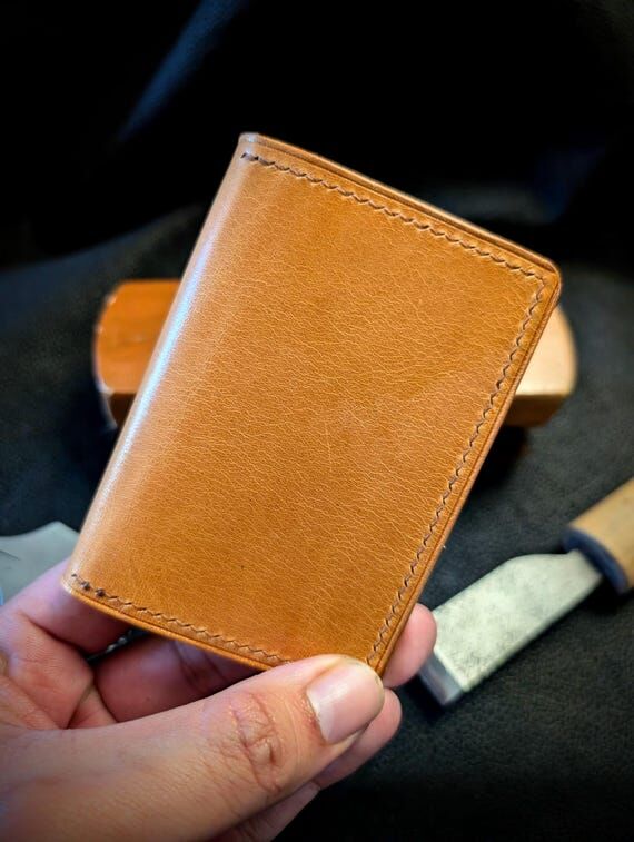 Slim Vertical Wallet - Italian Leather - 5 Po...