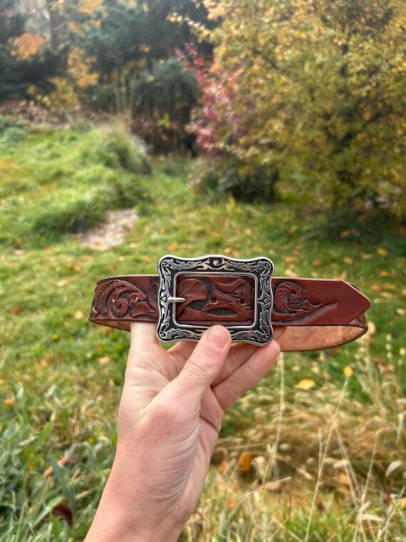 Handmade Western Leather Belt 28-31"...