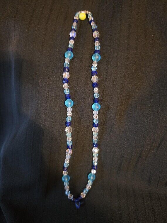 Glass bead handmade necklace...