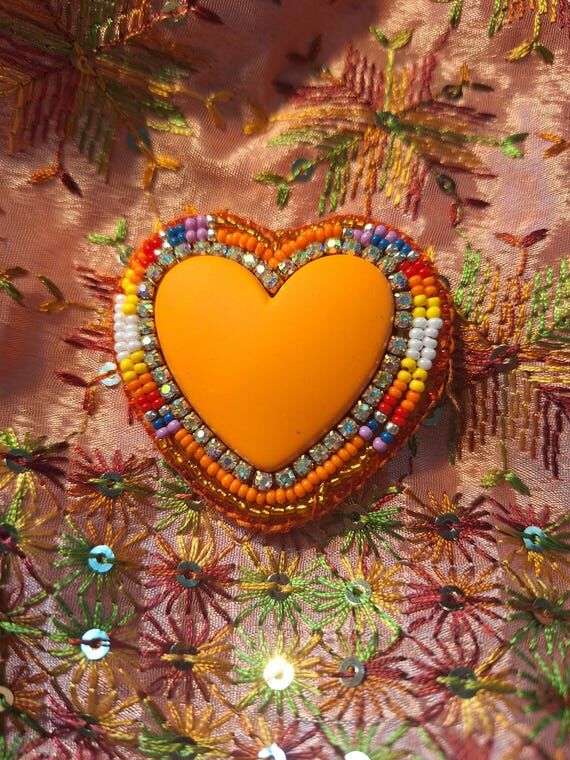 Beaded handmade heart orange brooch pin spark...