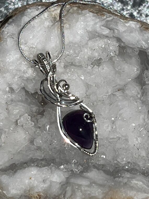 Amethyst Wire Wrapped Silver Pendant | Handma...