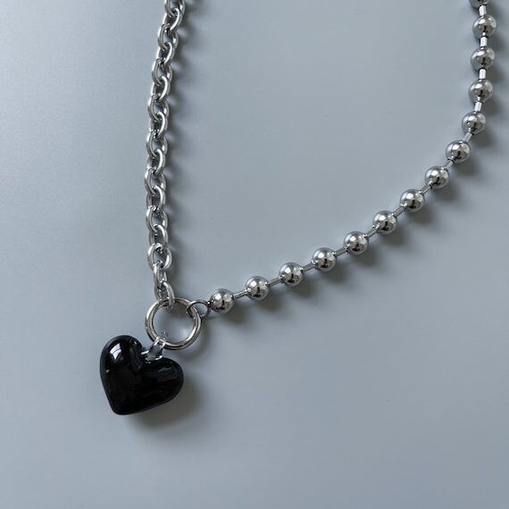 Black Glass Heart Pendant Necklace: Stainless...