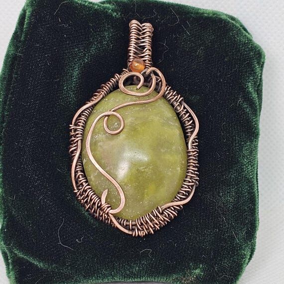 Serpentine Gemstone Handmade Copper Pendant N...