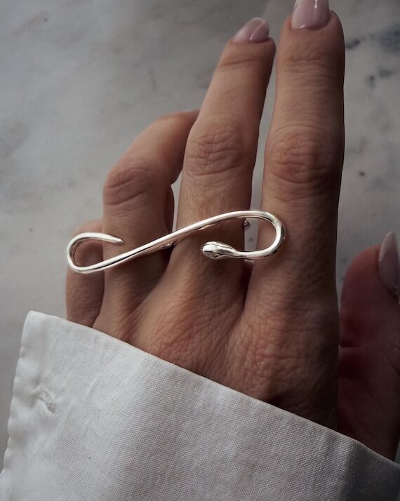 Two fingers silver 925 snake ring...
