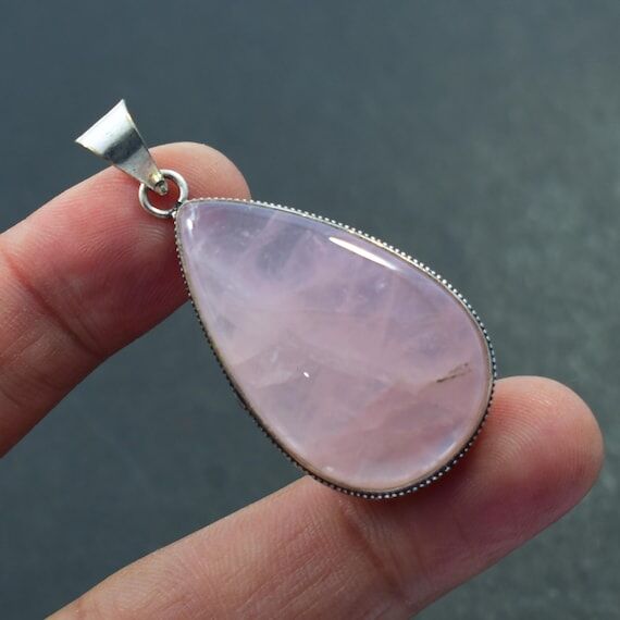 Rose Quartz Pendant Necklace: Teardrop Gemsto...