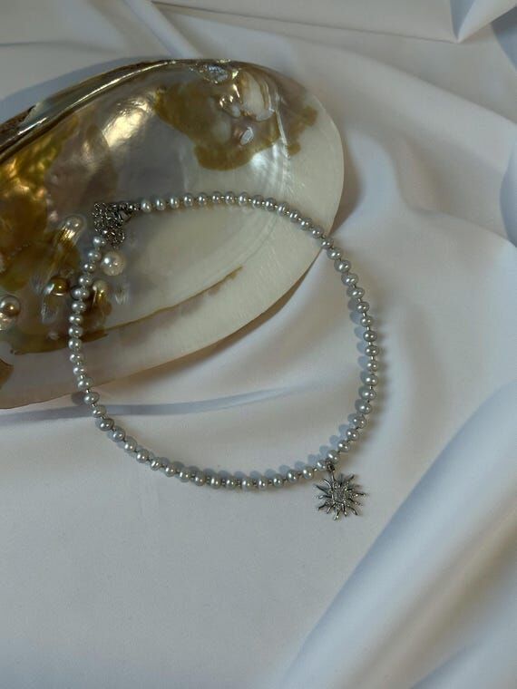 Handmade Grey Freshwater Pearl Choker: Handma...