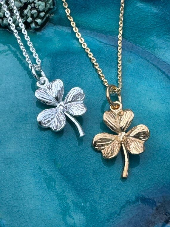 Sterling Silver Shamrock Pendant: Good Luck C...