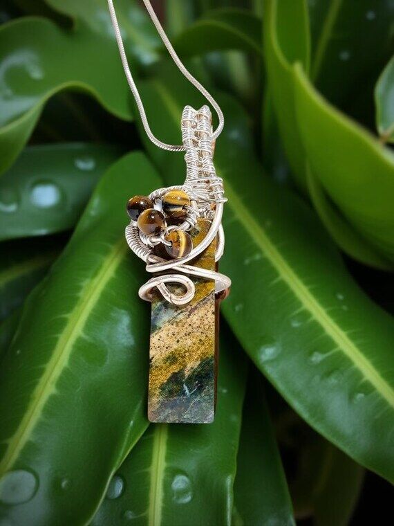 Indian Agate Pendant, Gemstone Necklace, Grou...