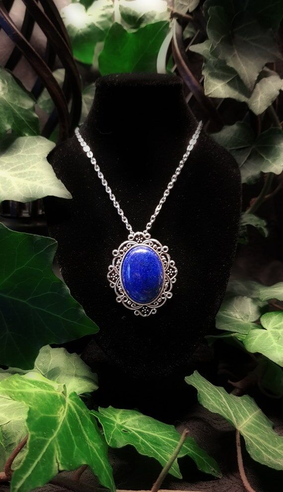 Handmade Antique Silver Lapis Lazuli 'Meldiri...