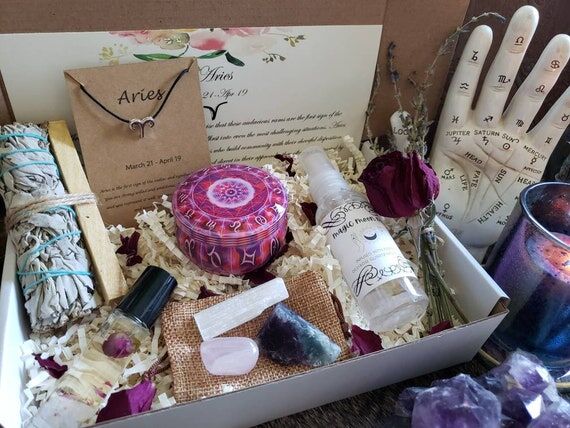 Deluxe Aries Gift Set | Horoscope Gift Set | ...