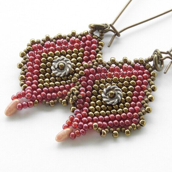 Beadwoven Dangle Earrings: Pink Diamond Beadw...
