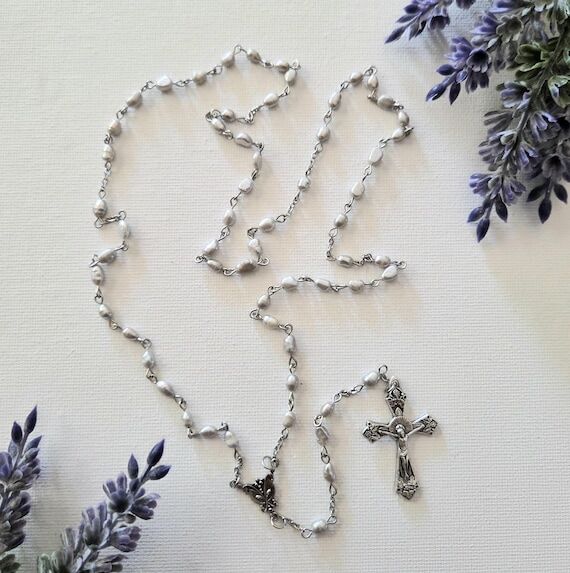 Handmade Light Gray Pearl 5-Decade Rosary Nec...