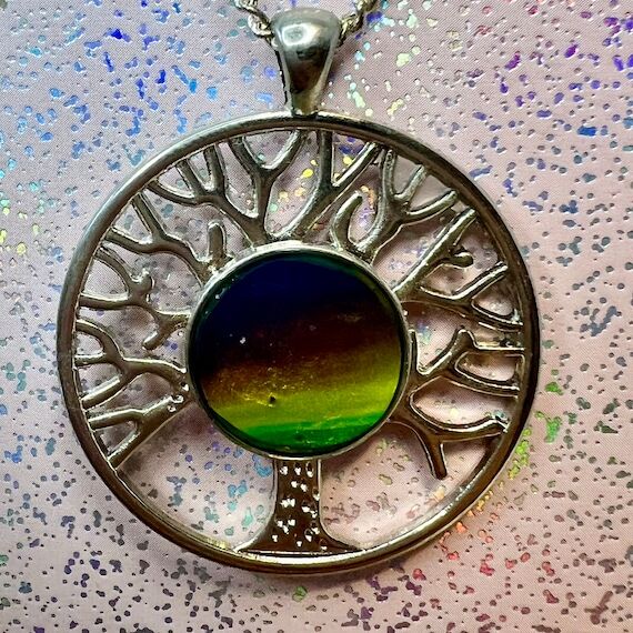 Handmade Paint Skin Tree of Life Circle Penda...