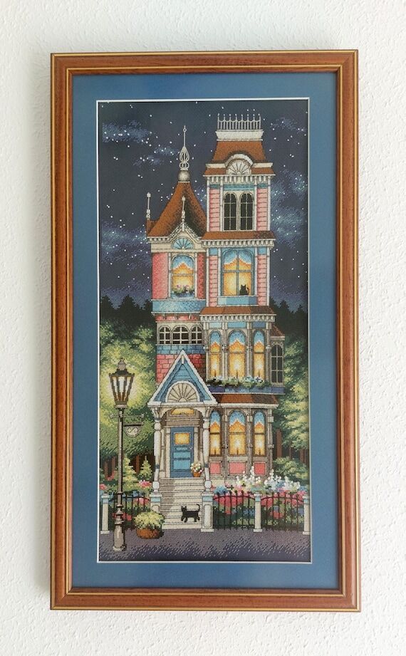 Embroidered Painting "Victorian Charm&qu...