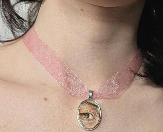 Handpainted Eye Pendant Choker Necklace, Weir...