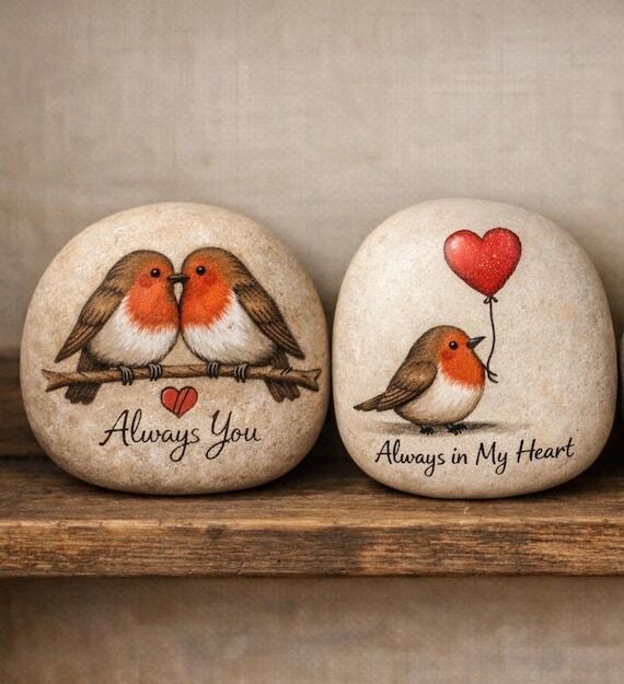 Hand-Painted Robin Pebble: love Memorial Gar...