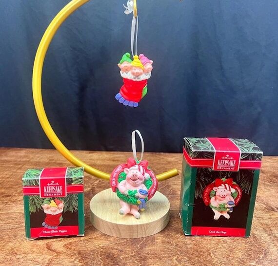 Vintage Hallmark Keepsake Pig Ornaments Deck ...