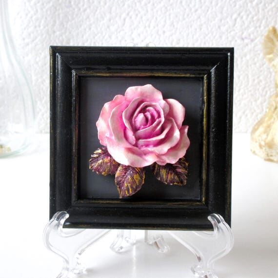 3D Gothic Rose Sculpture: Black & Gold Art De...