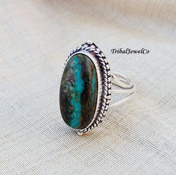 Handmade Tibetan Turquoise Ring: Solid 925 St...