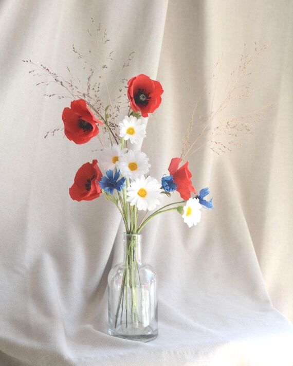 Rustic bouquet of handmade paper flowers - Po...
