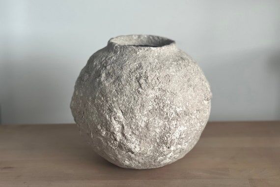 Handmade Paper Mache Vase: Minimalist Eco-Fri...