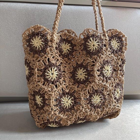 Handmade Flower Granny Square Crochet Bag: Bo...