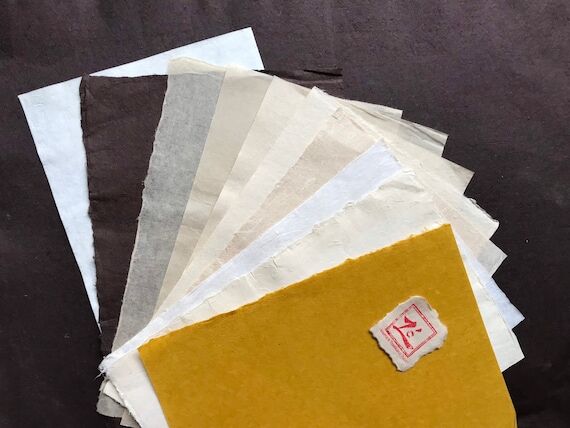 10 samples (A4) handmade Do bark paper, acid-...