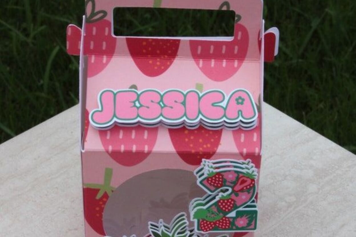 Bella Chic Party Favors