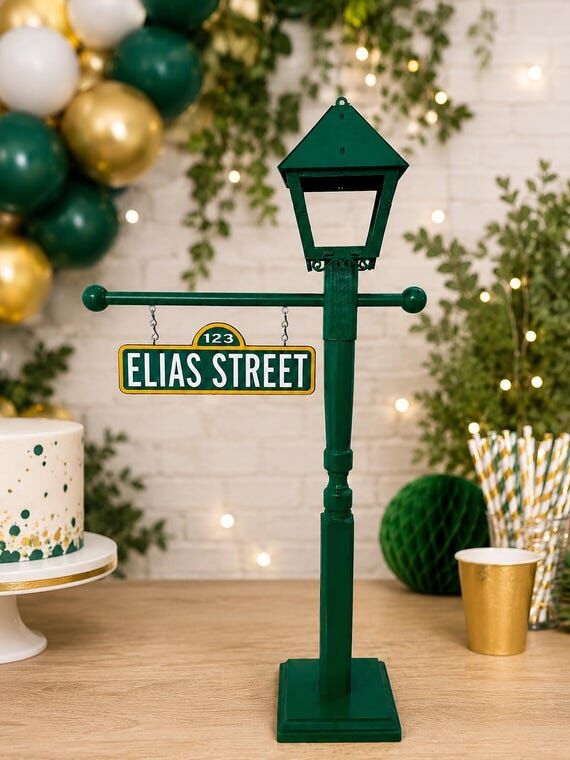 Lamp Post Street Sign Centerpiece 21 Inch | C...