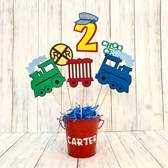 Train Birthday Party Centerpiece: Personalize...