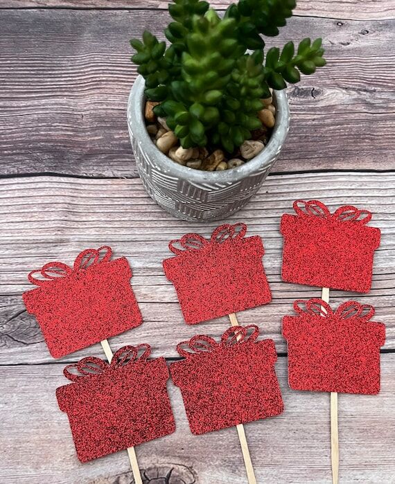 Christmas Present Cupcake Toppers: Holiday Pa...