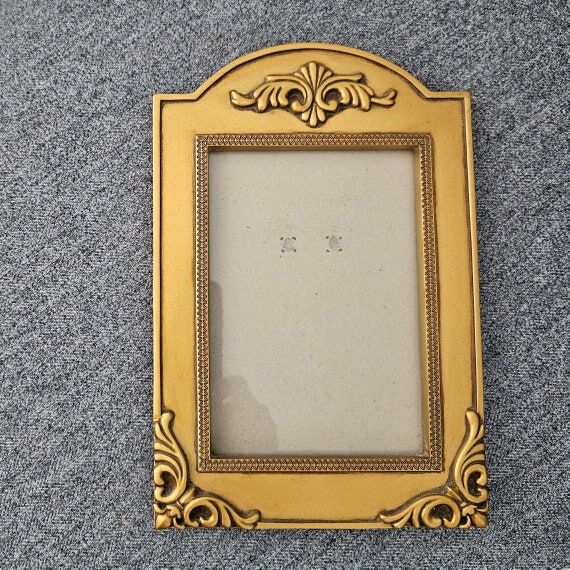 Gold Frame with Easel Back...
