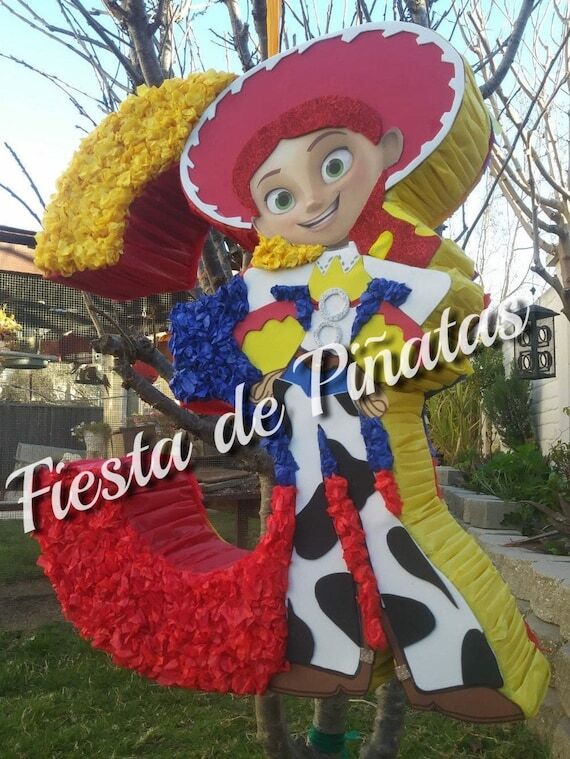 Toy Story number Piñata Jessie. 23 inches ta...