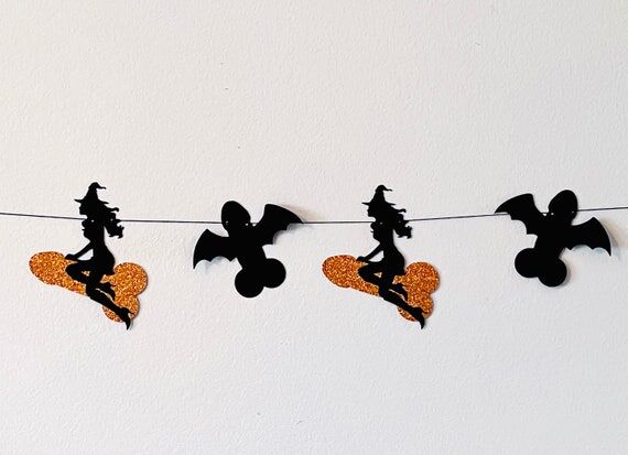 Halloween Bachelorette Party Garland, Hallowe...