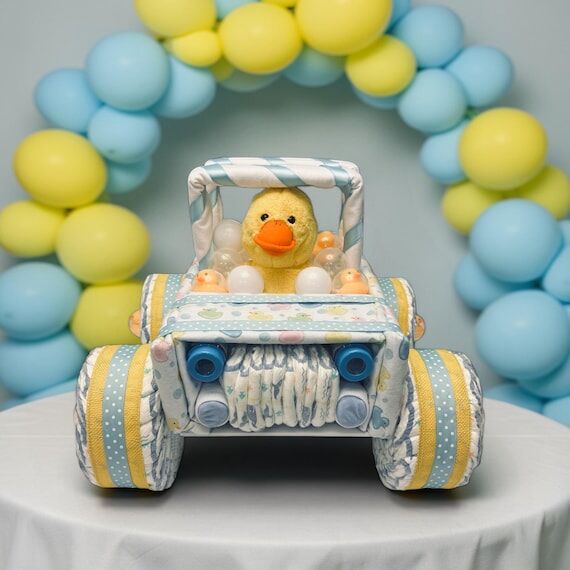 Baby Duck Diaper Cake Centerpiece: Shower Gif...