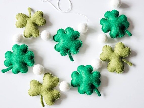 Shamrock and Four-Leaf Clover, Felt Garland, ...