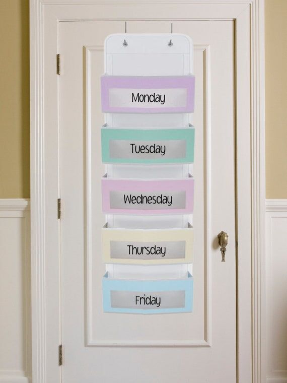 Personalized Kids Daily Clothing Organizer: O...