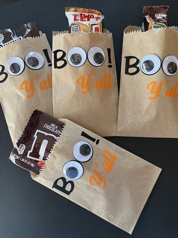 Halloween Treat Bags, Wiggle Eyes, Boo Y'all ...