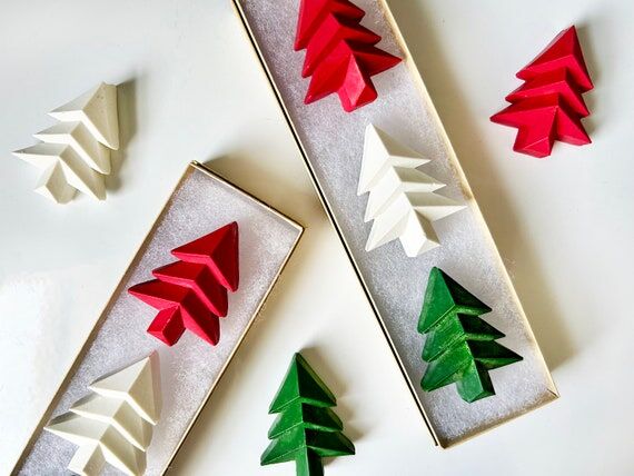 Christmas Tree Crayon Set | Holiday Stocking ...