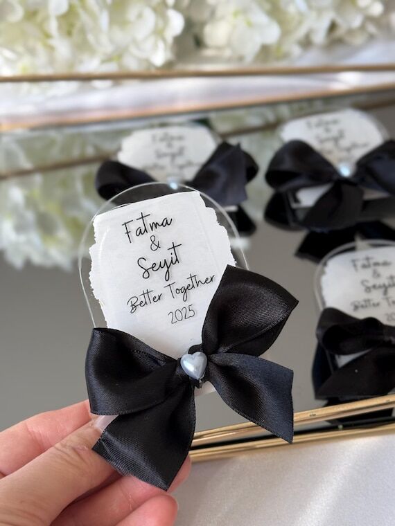 Personalized Wedding Magnet Favors with Black...