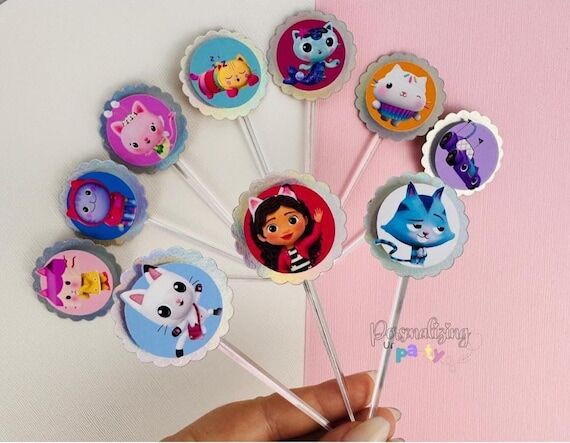 Gaby Cat House Inspired Cupcake Topper, Gaby ...