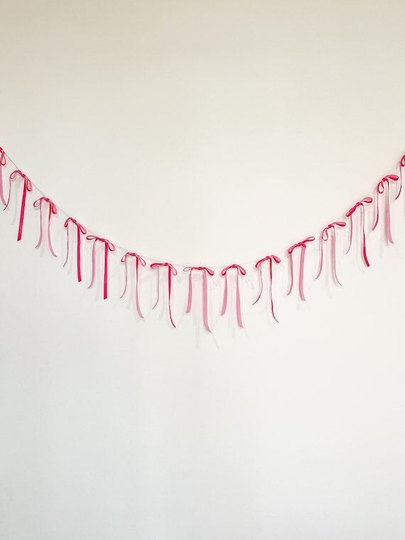 Handmade Velvet Bow Garland: Party Wedding De...