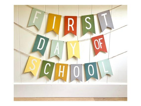First and Last Day of School Wooden Hand-Pain...