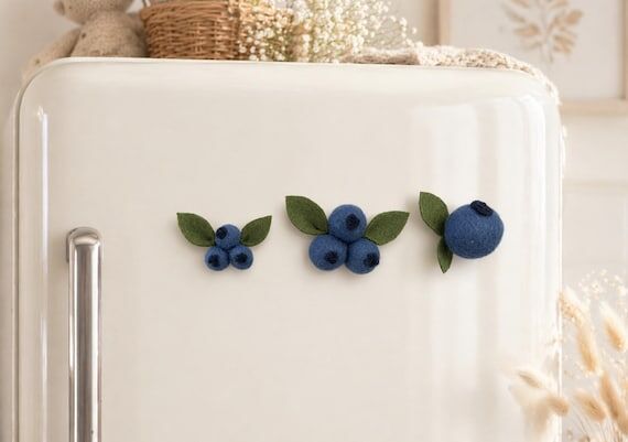 Felt Blueberry Magnet – Handmade Wool Berry...