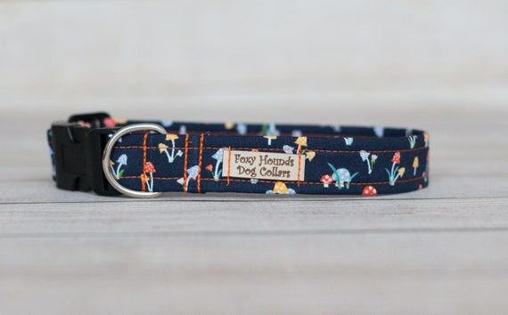 Mini Mushrooms Dog Collar, Handmade, Adjustab...